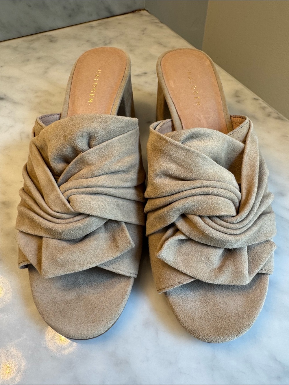 Halogen Taupe Suede Knot Slide Sandals size 6 1/2